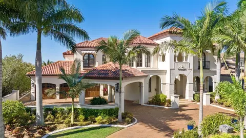 622 Balibay Rd, Apollo Beach, FL 33572