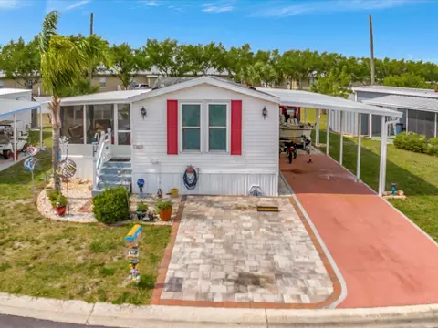 310 S Port Royal Ln, Apollo Beach, FL 33572