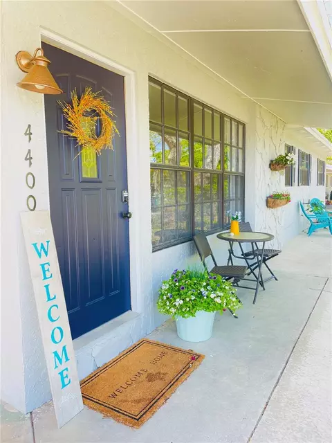 4400 W Iowa Ave, Tampa, FL 33616