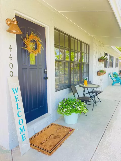 4400 W Iowa Ave, Tampa, FL 33616