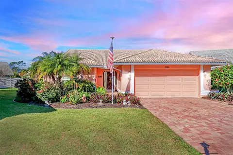 5966 San Michelle Dr, Sarasota, FL 34243