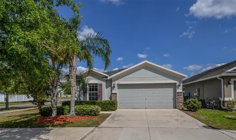 1223 Trailwater St, Ruskin, FL 33570