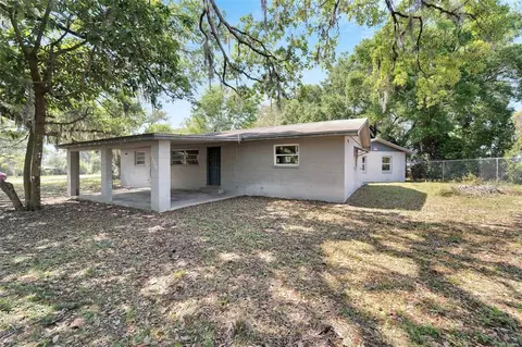 11212 Thomas St, Mango, FL 33550