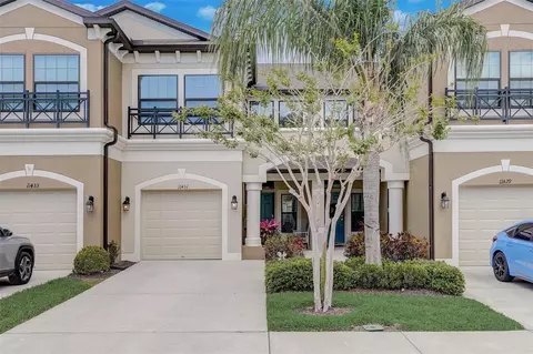 11431 Crowned Sparrow Ln, Tampa, FL 33626