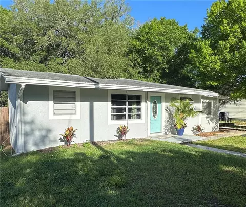 14902 Pinecrest Rd, Tampa, FL 33613