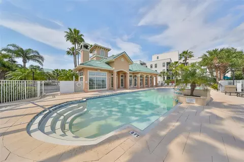 1215 Bay Club Cir #1215, Tampa, FL 33607
