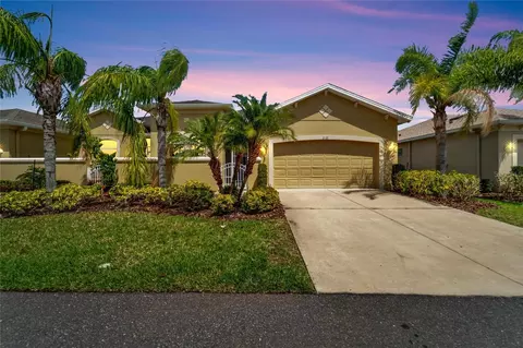 2121 Sifield Greens Way #64, Sun City Center, FL 33573