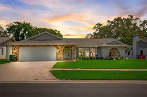 7149 123rd St, Seminole, FL 33772