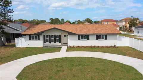 759 91st Ave N, Saint Petersburg, FL 33702
