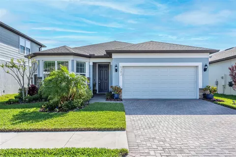 6382 Bradford Woods Dr, Zephyrhills, FL 33542