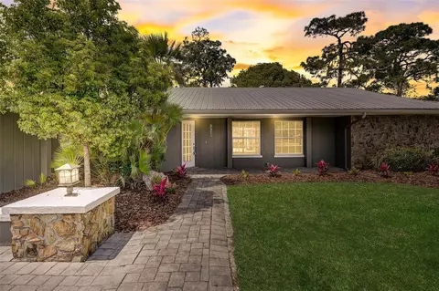 821 Pennsylvania Way, Sarasota, FL 34243
