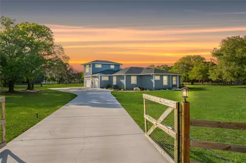 18000 Mckinnon Rd, Odessa, FL 33556