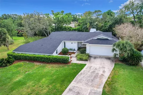 905 Brookwood Dr, Lakeland, FL 33813