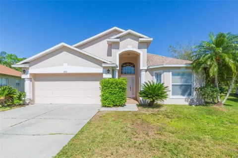 1932 Grenville Ct, Wesley Chapel, FL 33543