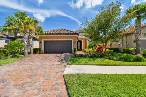 8619 Grand Alberato Rd, Tampa, FL 33647