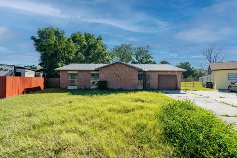 1207 Windsor Cir, Brandon, FL 33510