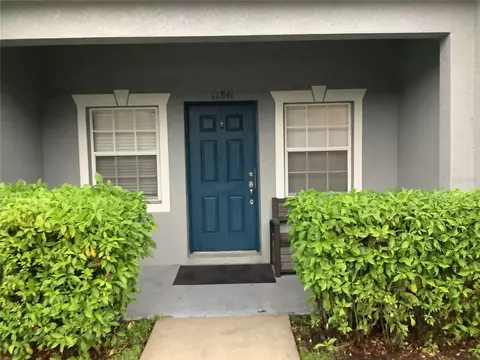12841 Kings Crossing Dr, Gibsonton, FL 33534