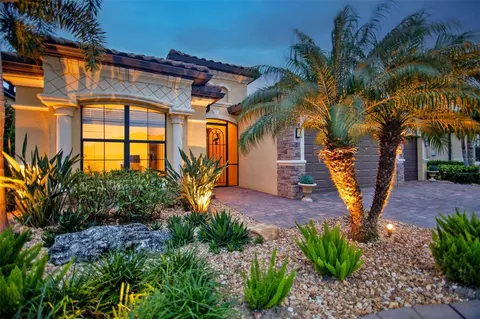 13579 Vancanza Dr, Venice, FL 34293