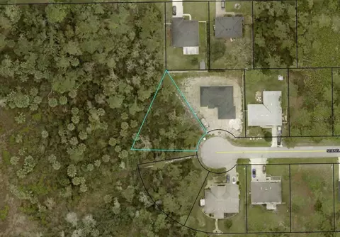 16 Seckel Ct, Palm Coast, FL 32164