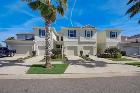10764 Verawood Dr, Riverview, FL 33579