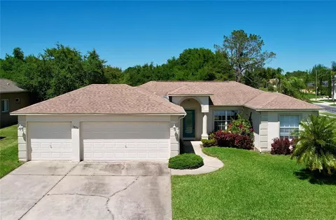 1453 Crazy Horse Dr, Lutz, FL 33559