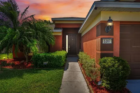 5207 99th Ave E, Parrish, FL 34219 photo 1
