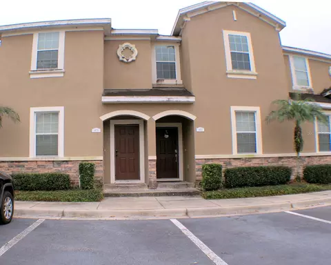 1873 Greenwood Valley Dr, Plant City, FL 33563