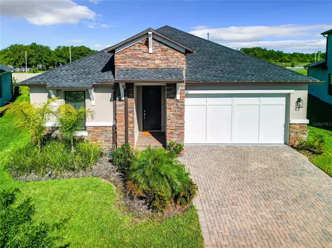 8181 Olympic Stone Cir, New Port Richey, FL 34655
