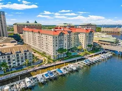 700 S Harbour Island Blvd #124, Tampa, FL 33602