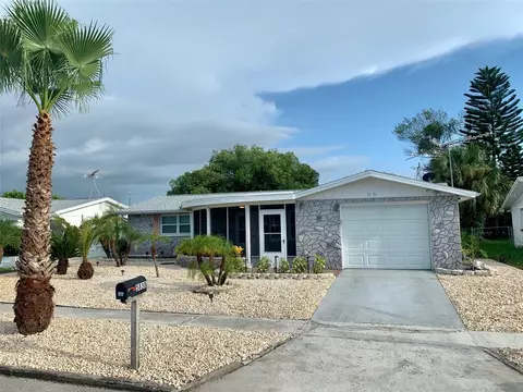 5830 Dahlia Ave, New Port Richey, FL 34652