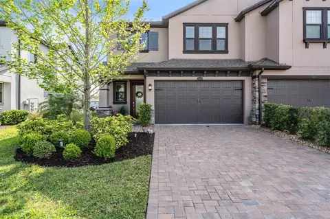 4830 Isola Ct, Wesley Chapel, FL 33543