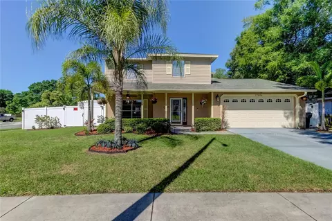 17606 Whistling Ln, Lutz, FL 33549