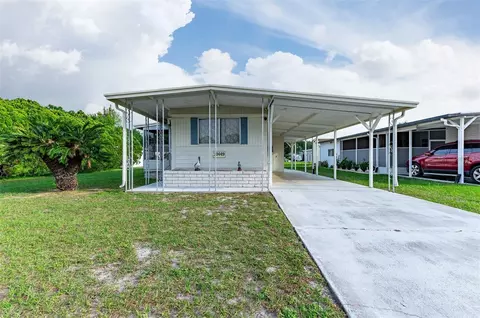 38449 Willoughby Dr, Zephyrhills, FL 33540