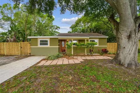 1508 Winchester Rd N, Saint Petersburg, FL 33710