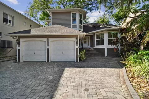 2710 Chambray Ln, Tampa, FL 33611