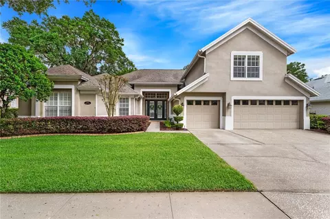 5935 Cherry Oak Dr, Valrico, FL 33596