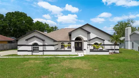 705 Chancellar Dr, Lutz, FL 33548