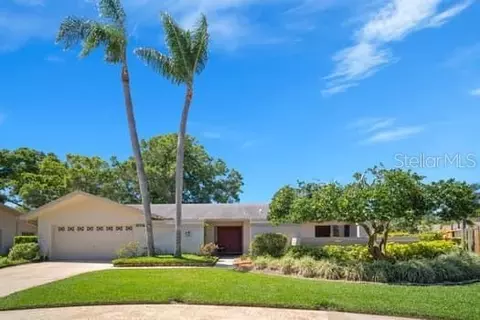 2761 Long View Dr, Clearwater, FL 33761