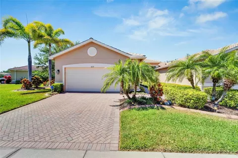 16157 Amethyst Key Dr, Wimauma, FL 33598 photo 1