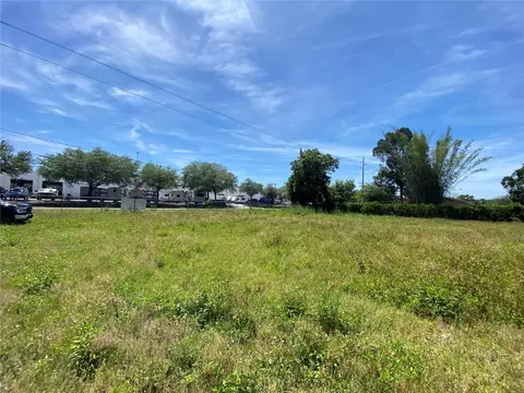12946 Gore Rd, Dover, FL 33527 photo 3