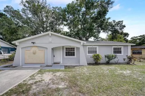 7005 Sandhurst Dr, Tampa, FL 33619
