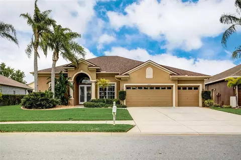 2701 Wood Pointe Dr, Holiday, FL 34691