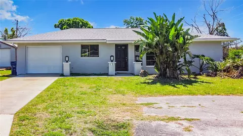 151 Crane Rd, Venice, FL 34293
