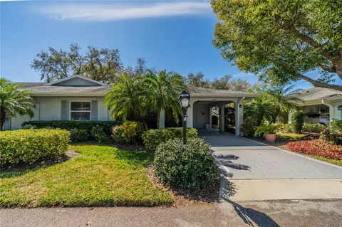 2004 N Halcyon Dr #313, Sun City Center, FL 33573