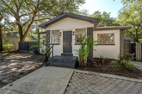 9505 Takomah Trl, Tampa, FL 33617