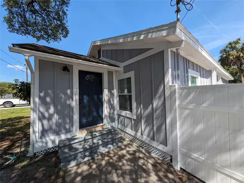 4242 Emma St, Tampa, FL 33610
