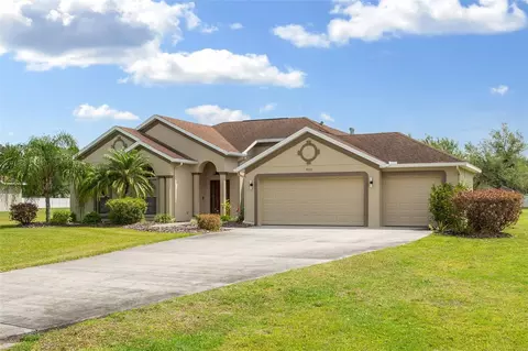9535 Swift Creek Cir, Dover, FL 33527