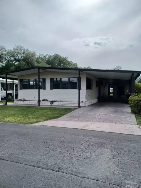 3251 Daffodill, Zephyrhills, FL 33541