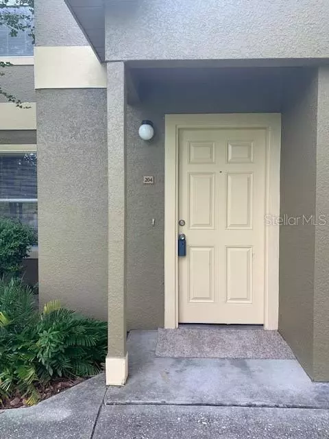 5904 Willow Ridge Dr #204, Zephyrhills, FL 33541
