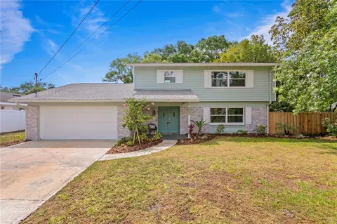 10514 Homestead Dr, Tampa, FL 33618